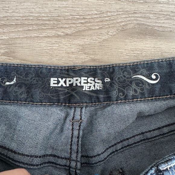Express Stella Low Rise Boot Cut Jeans – Size 6R - Picture 2 of 5